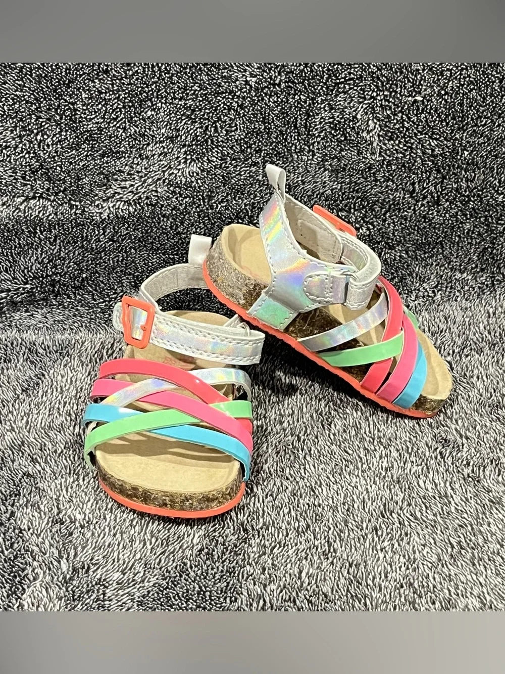 Like new❗️ OshKosh B'Gosh Clover sandals toddler girls size 5